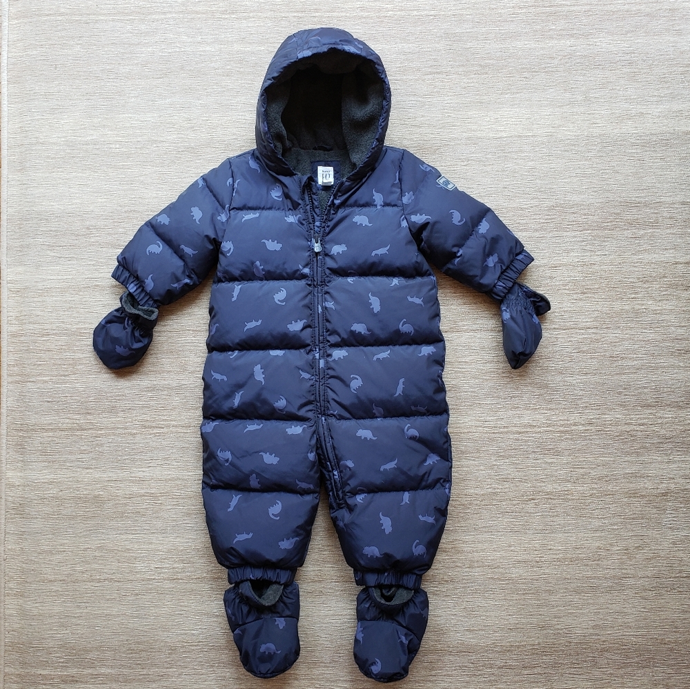 NWOT Baby Gap 6-12mo Waterproof Fleece Lined Suit
